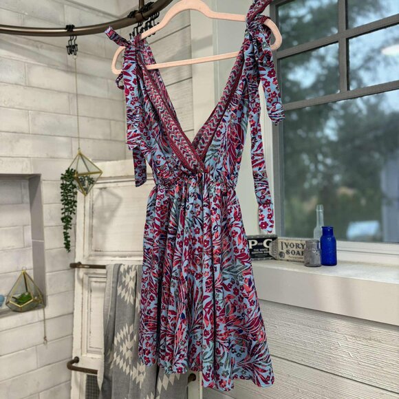 Aller Simplement Romper Plunge tie shoulders Floral Print Blue Pink XS - Picture 1 of 4